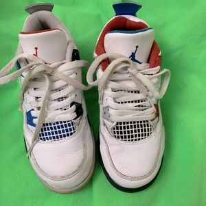 Kids Jordan 4s